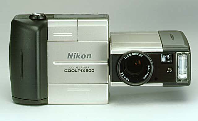 CoolPix 900