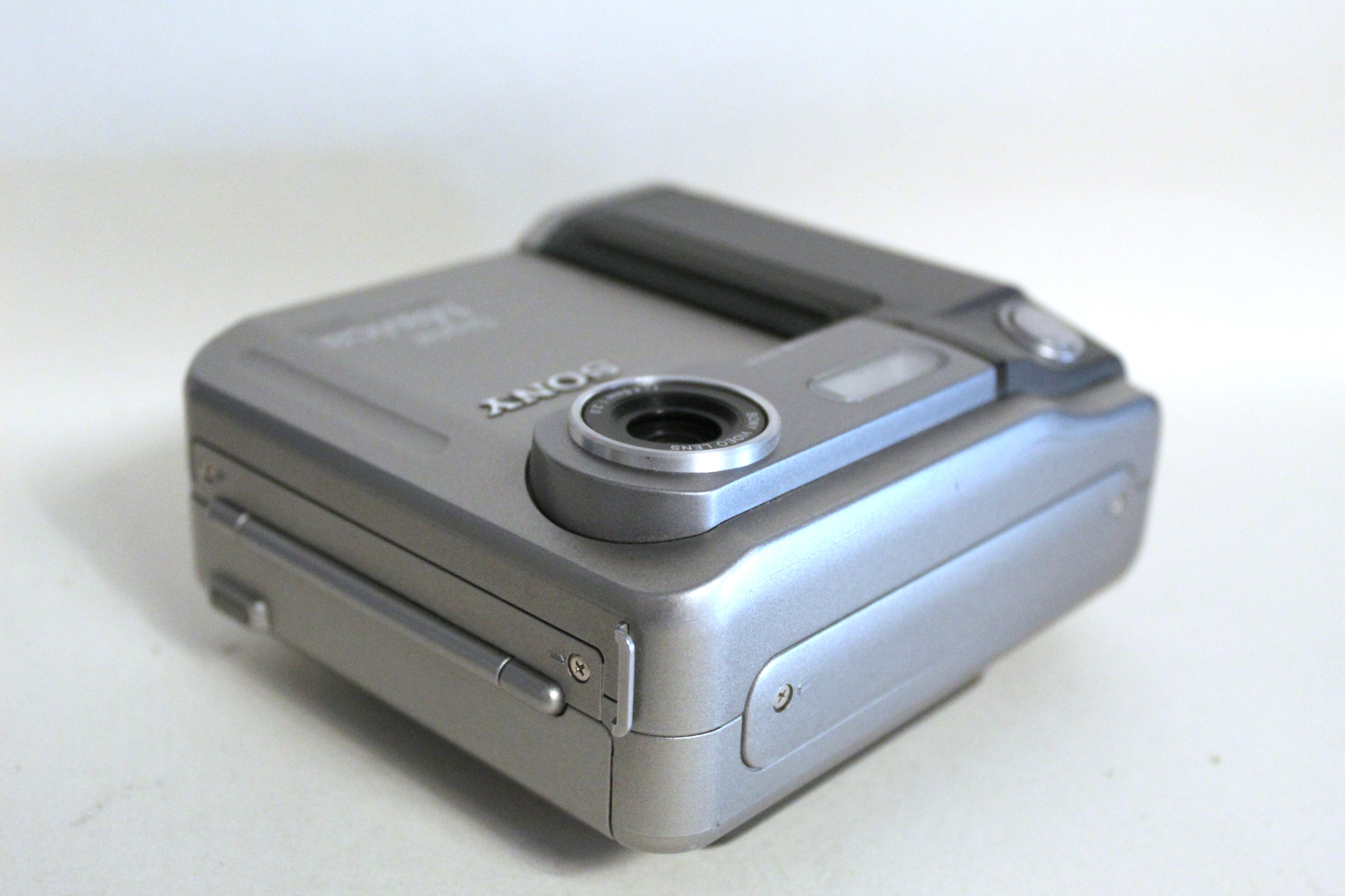 Sony MVC-FD5